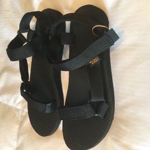 Womens Teva sandals